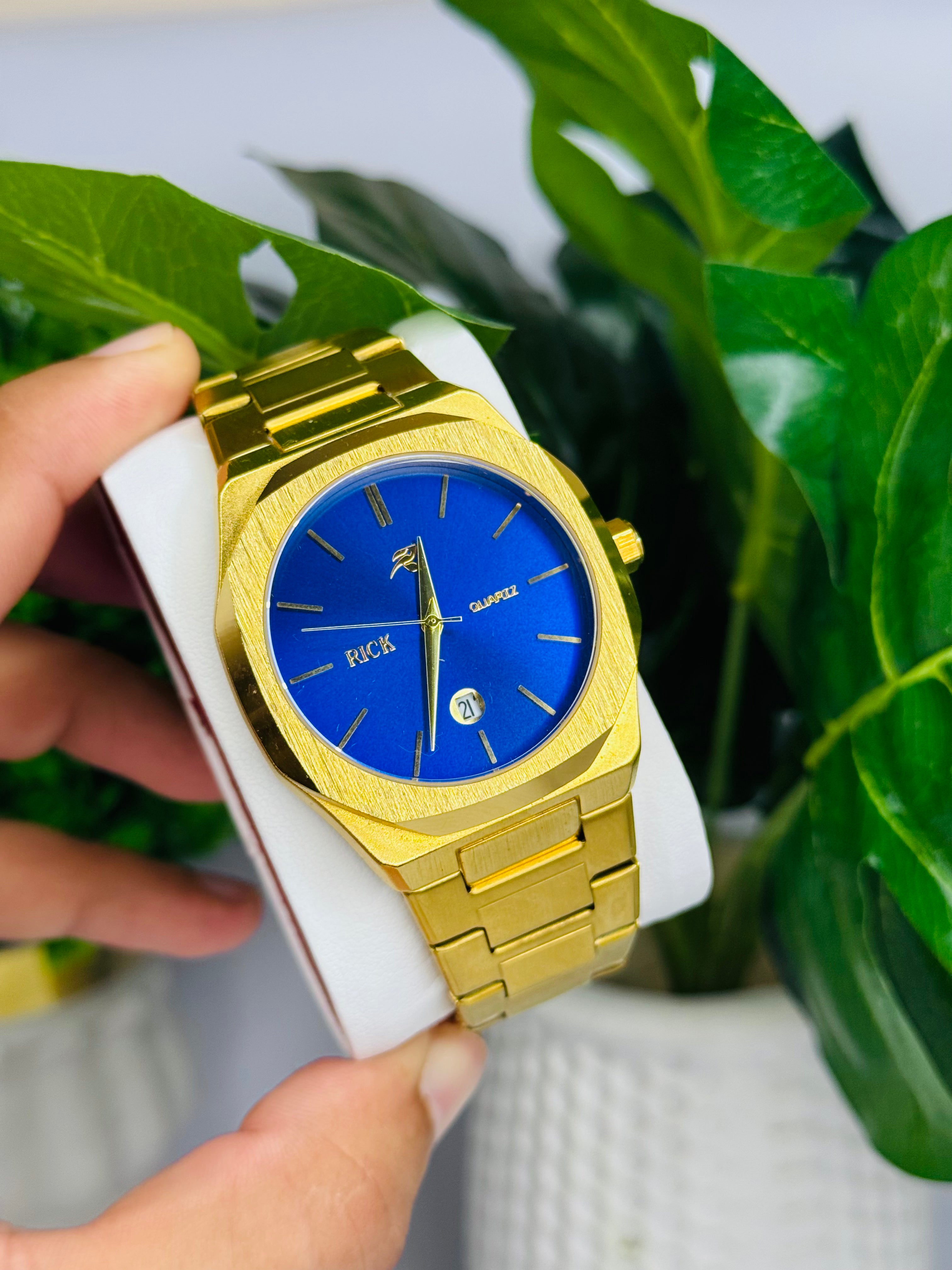Rick  Glod Blue Quartz Date