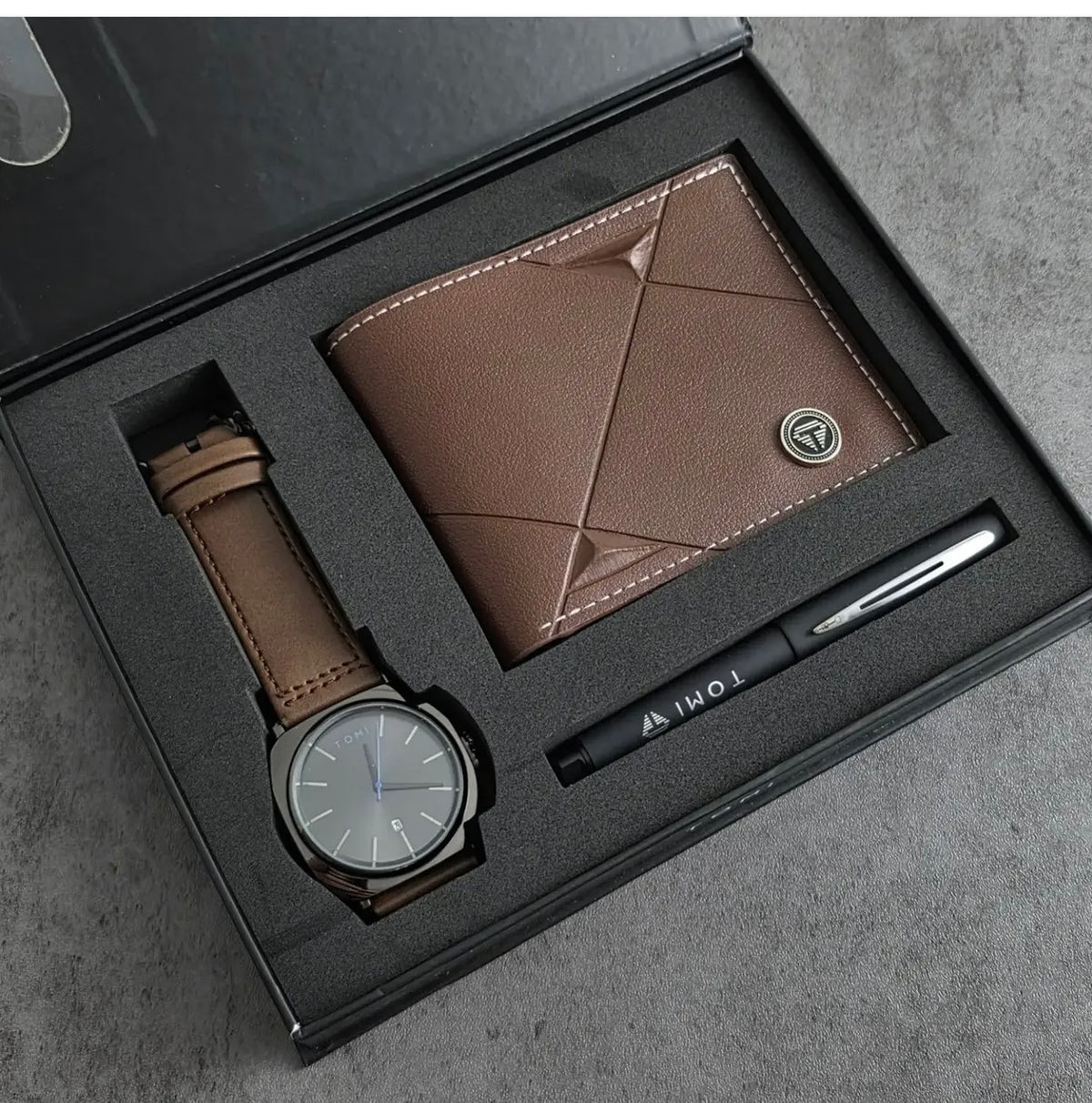 Tomi S8 Series Premium Gift Set – Watch, Wallet & Pen